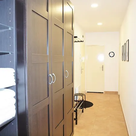 Apartment Na Parukarce Zizkov Prague