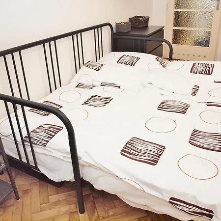 Apartment Na Parukarce Zizkov Prague